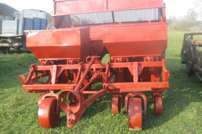 Картоплесаджалка КСМ-4- фото № 1