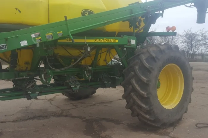 Бункер пневмоприцеп John Deere 1910 на продажу- фото № 6