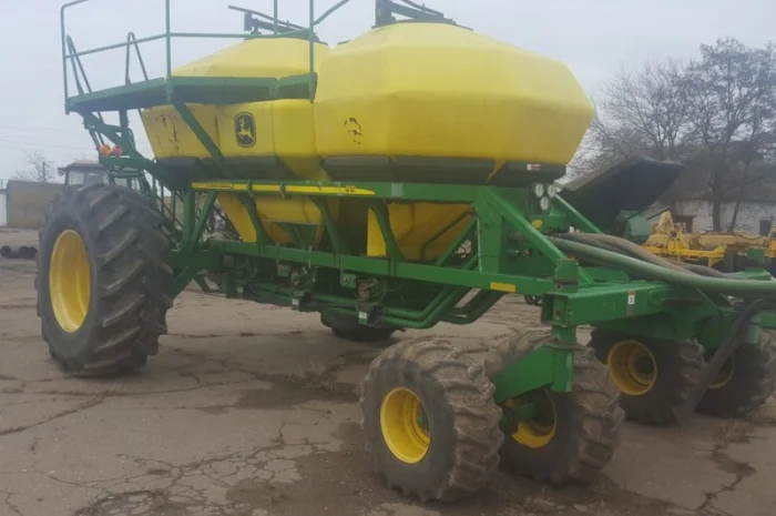 Бункер пневмоприцеп John Deere 1910 на продажу- фото № 4