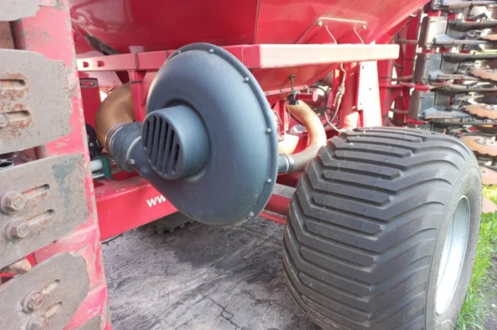 Пневматичний посівний комплекс PÖTTINGER Terrasem 6000- фото № 6