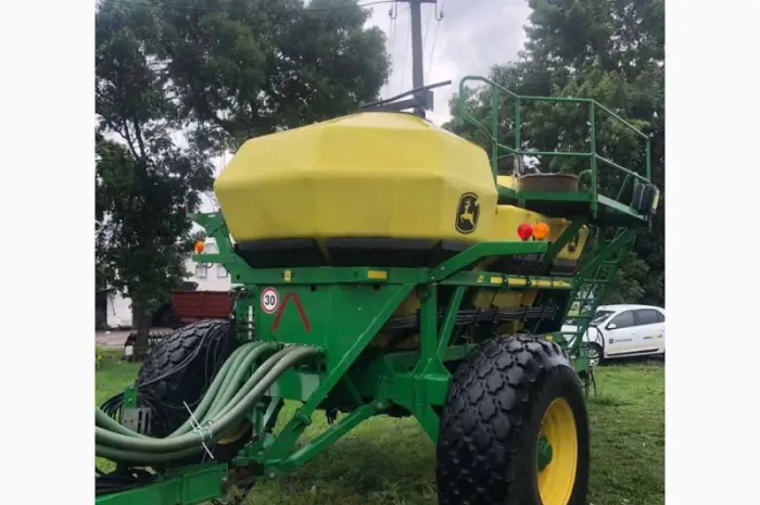 Продається посівний комплекс John Deere 1890 (бункер 1910)- фото № 3