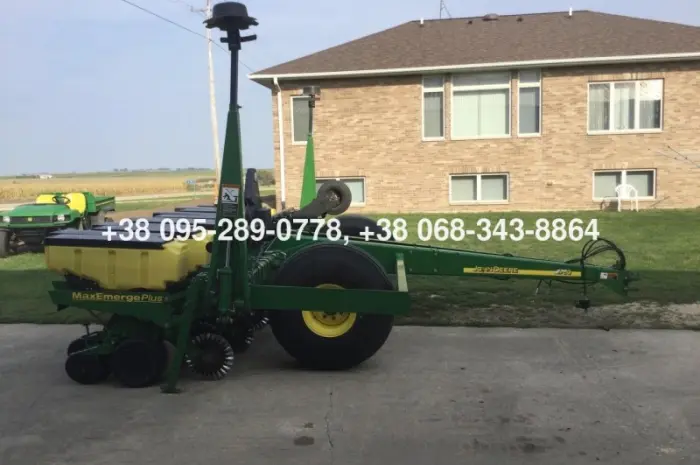 Сеялка пропашная John Deere 1780 из США- фото № 4