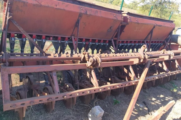 Сеялка зерновая СЗ-3, 6 б/у- фото № 2