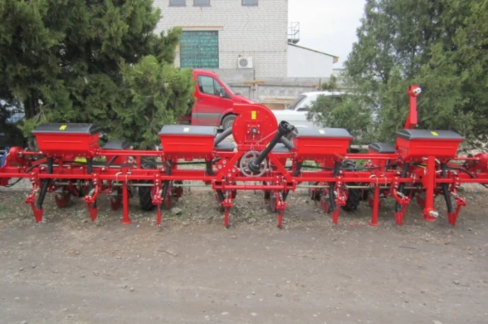 Сівалка точного висіву з міжсекційним розміщенням коліс TM DEMETRA- фото № 8