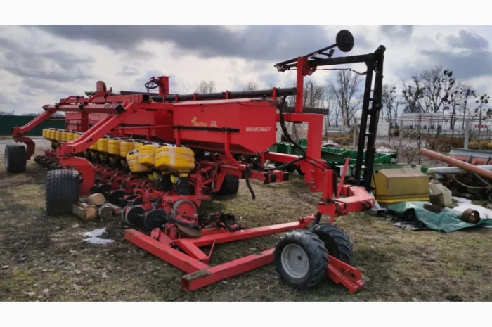 Срочнo!Сеялка ВАКУУМНАЯ Matermacc, Pöttinger, ТОРГ/ОБМІН 16 ряд. межд.56-75 см ( МатерМак)- фото № 1