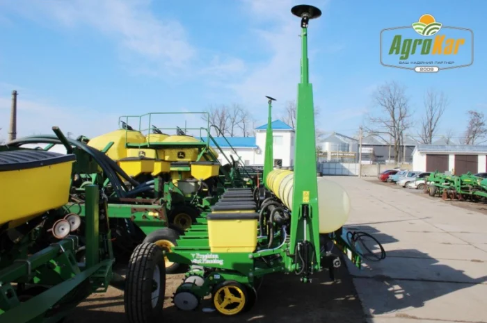 Просапна сівалка john deere 7200 (526) - 8 ряд- фото № 4