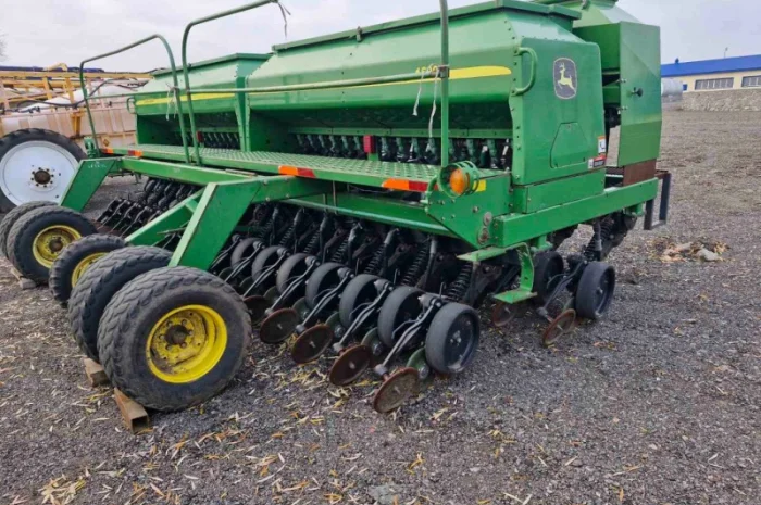 Сівалка зернова 6-ти метрова Johd Deere 1590 з ПДВ- фото № 1