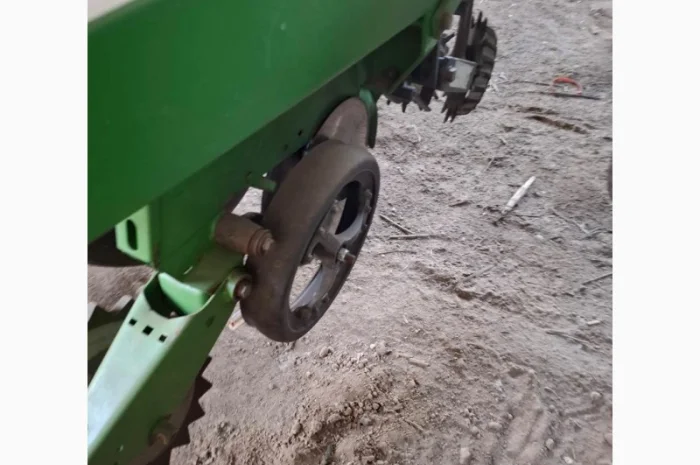 Сівалка просапна John Deere 7200/12 рядна пневма- фото № 3