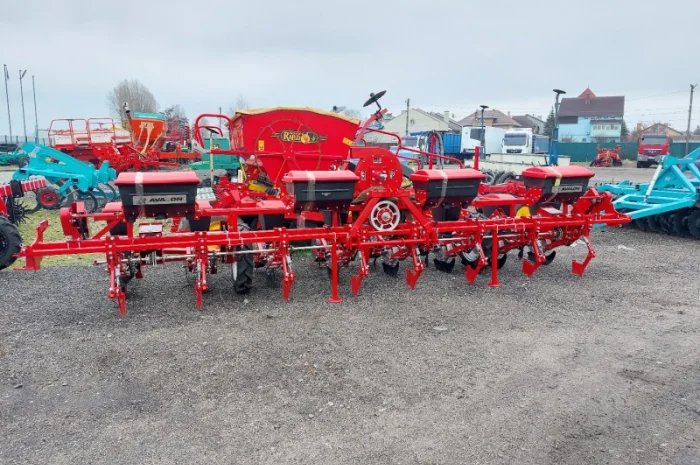 Сівалка просапна УПС-8- фото № 2