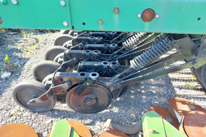 Продам зернову сівалку John Deere 455 модель 9.1 метра- фото № 3