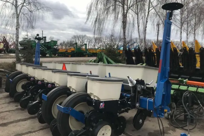 Сівалка пропашна Kinze 3000- фото № 1