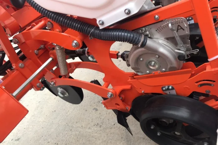 Сівалка пневматична точного висіву VENZA-8 PRO (дисковий сошник)- фото № 2