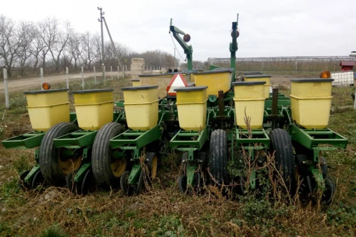 Сівалка John Deere 7000 продаж по секціям (комп'ютер, маркери)- фото № 1