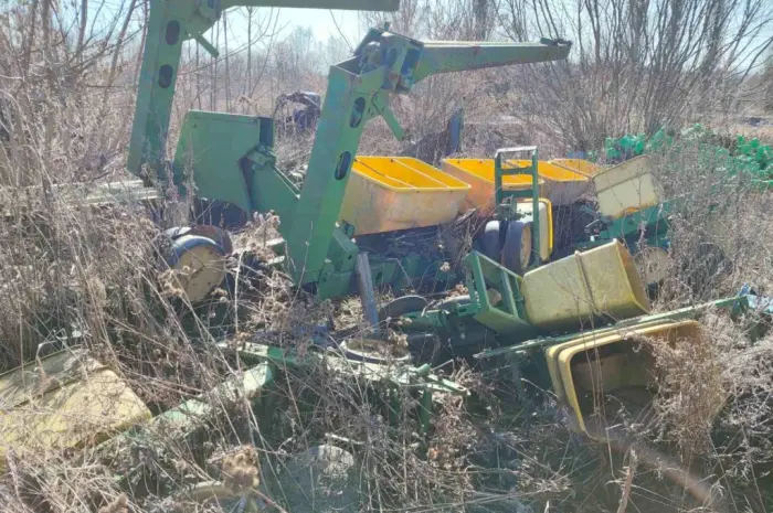 Сівалка John Deere 7000 (продаж секцій попарно). ЗАПЧАСТИНИ- фото № 7