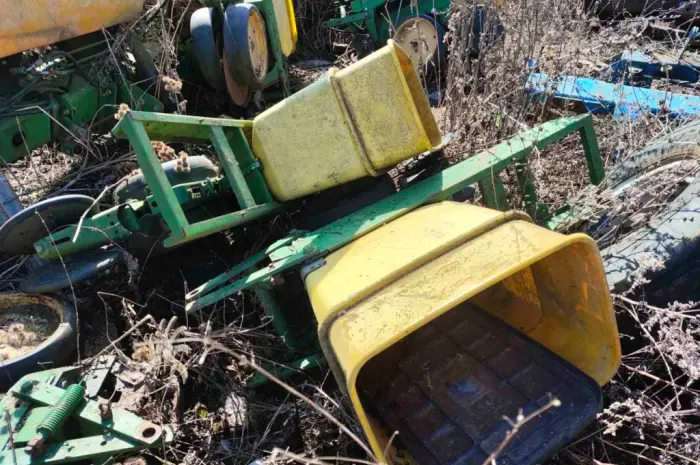 Сівалка John Deere 7000 (продаж секцій попарно). ЗАПЧАСТИНИ- фото № 8