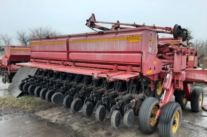 Механическая зерновая сеялка Sunflower 9530- фото № 1