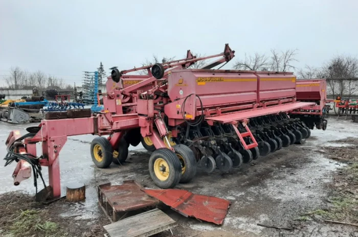 Механическая зерновая сеялка Sunflower 9530- фото № 5