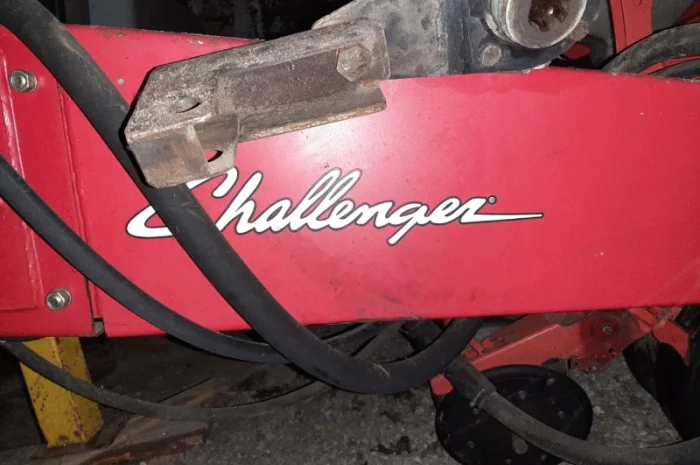 Сеялки точного высева CHALLENGER Precision Planting вакуумная- фото № 1