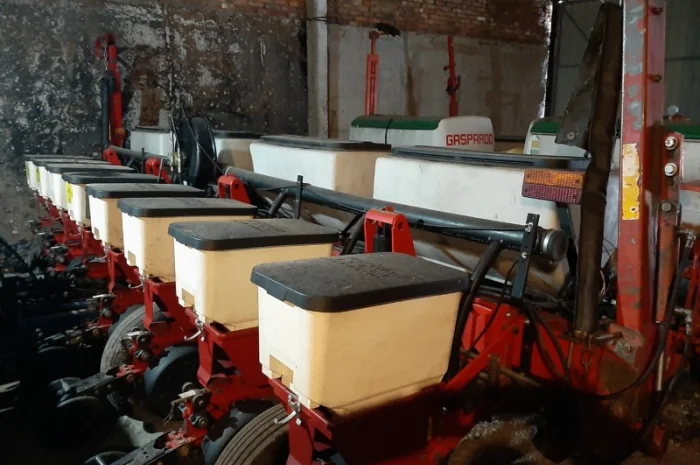 Сеялки точного высева CHALLENGER Precision Planting вакуумная- фото № 2