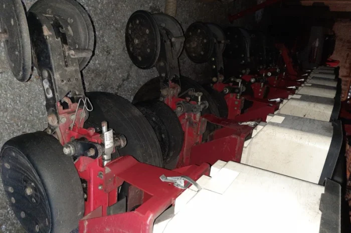 Сеялка пропашная WHITE 8180 16-ти рядная вакуум Precision Planting- фото № 3