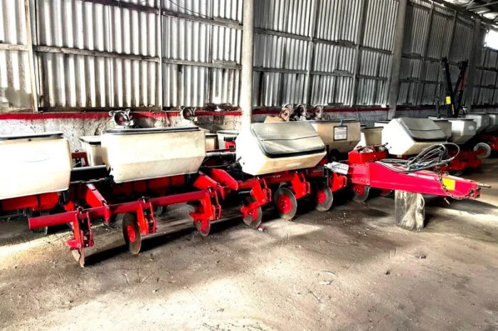 Сівалка пропашна Massey Ferguson 555 12-ти рядкова- фото № 1