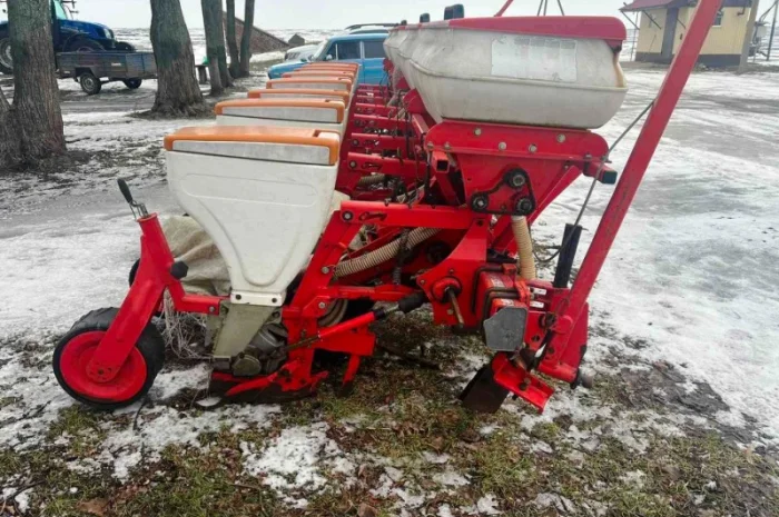 Пневматична просапна сівалка Planter A8 Agromaster- фото № 2