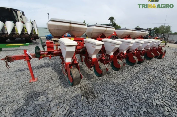 Сеялка kvernelаnd optima 8 (2012)- фото № 1