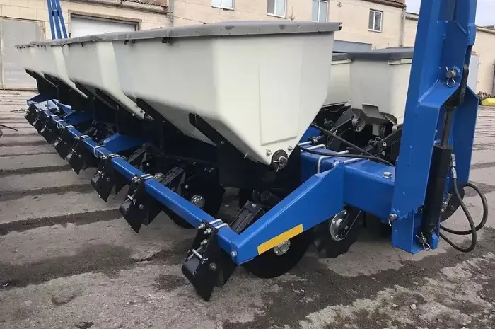 Сівалка Kinze 3000- фото № 1