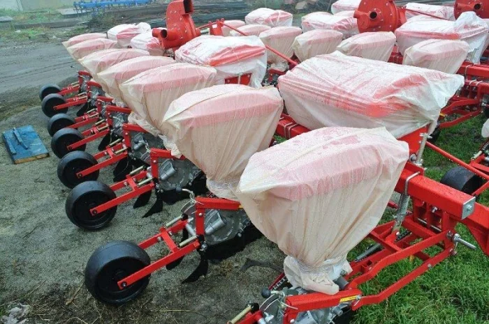 Сеялка Упс 8 Супн-8 СЕЯЛКА Упс-8(8)ГИБРИД Упс-8 двухконтурная- фото № 1