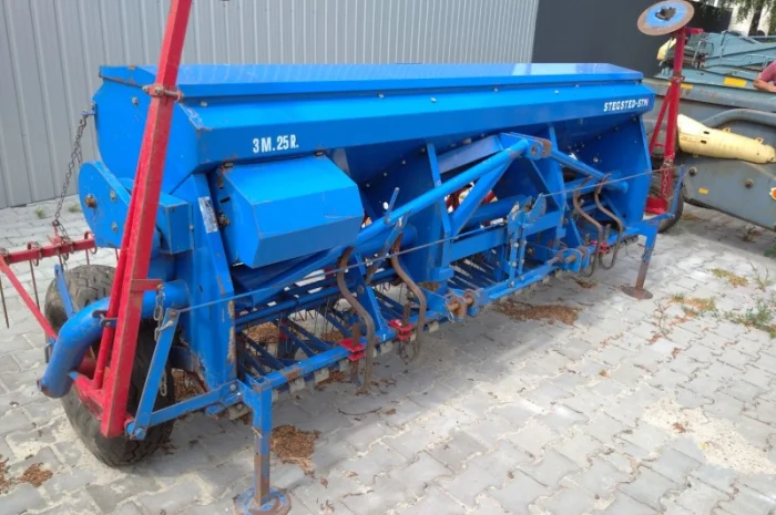 Сеялки сеялки польские разных размеров прицепні сеялки- фото № 2
