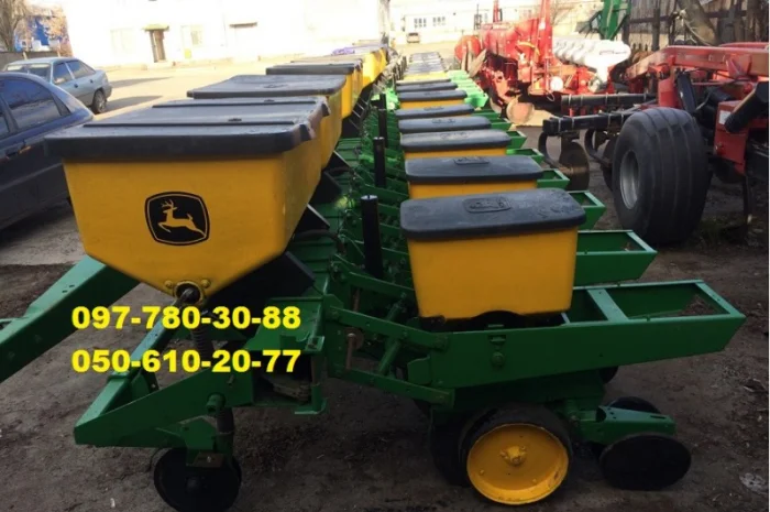 Сеялка пропашная механическая John Deere 7000 (Б/У)- фото № 3