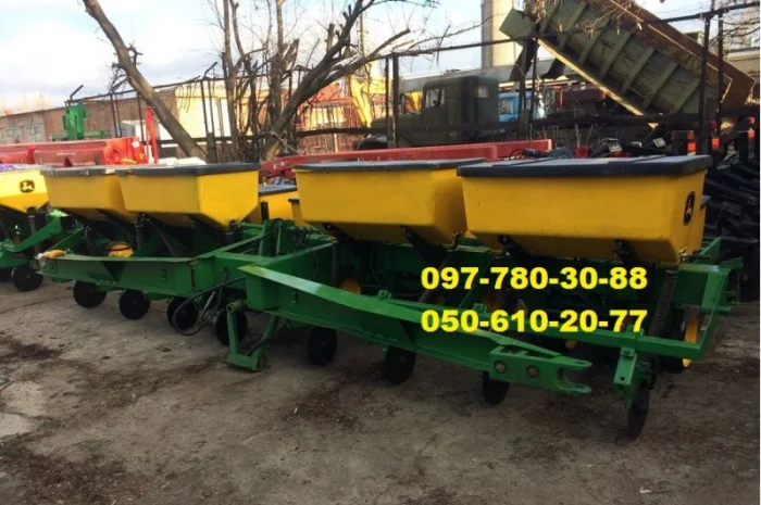 Сеялка пропашная механическая John Deere 7000 (Б/У)- фото № 5