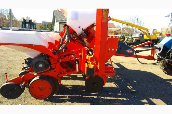 Пропашна сівалка Kuhn Maxima 2 ТМ – 8 рядів- фото № 2