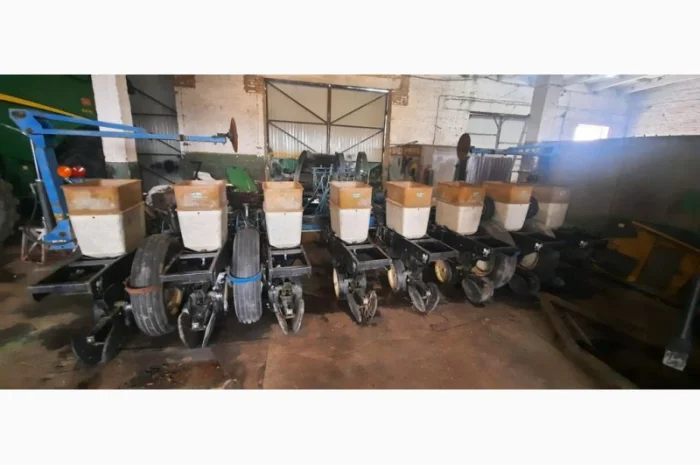 Сеялка Kinze 2000 (2003)- фото № 1