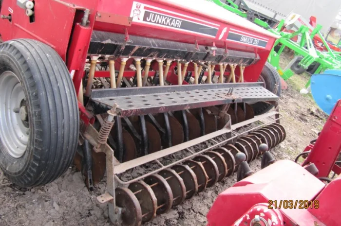 Сеялка зерновая- фото № 1