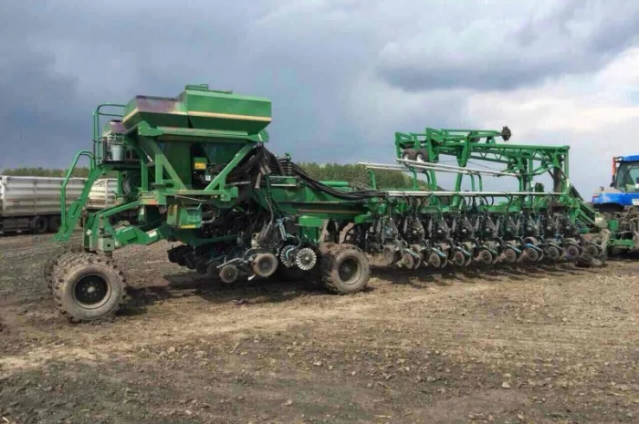 Сеялка Грет Плейнз YP2425F- фото № 3