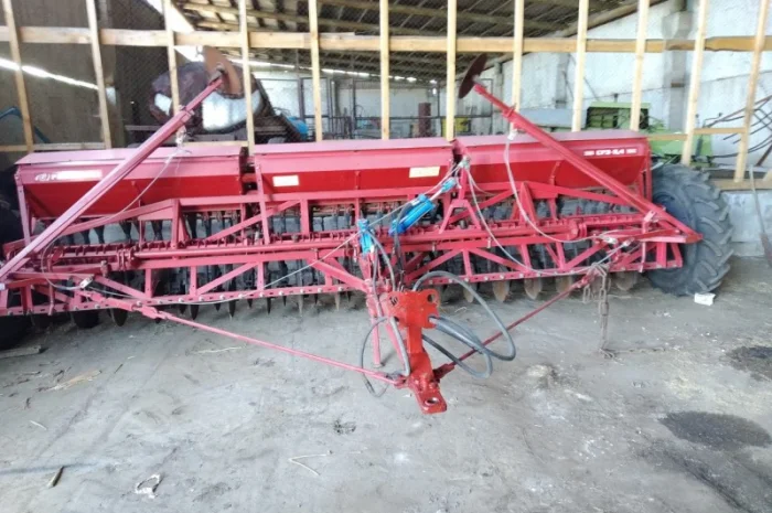 Сеялка зерновая СЗР-5.4 Ремсинтез- фото № 1
