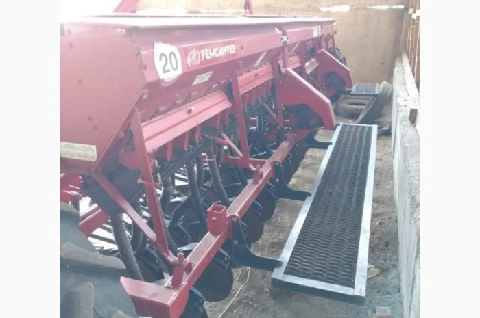 Сеялка зерновая СЗР-5.4 Ремсинтез- фото № 2