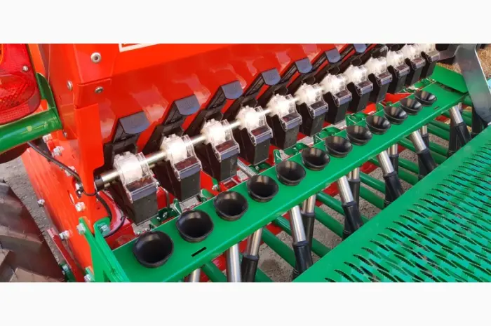 Сівалка зернова 3 м Agro-Masz SR300 (Дводисковий сошник) не Amazone D9- фото № 6