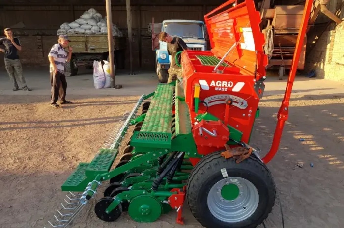 Сівалка зернова 3.5 м. Agro-Masz SR350 (Дводисковий сошник) не Amazone D9- фото № 2