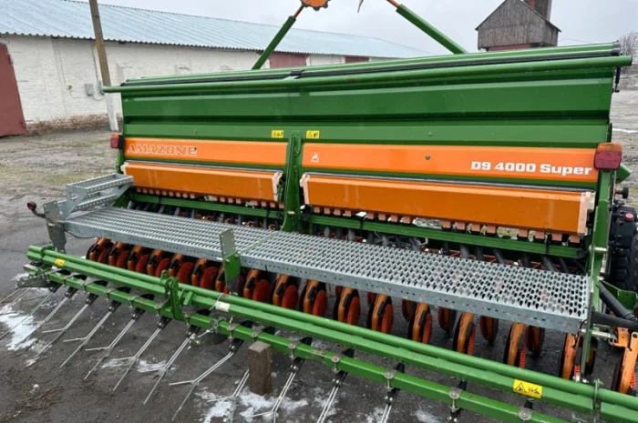 Amazone D9 4000 SUPER 2014 року в максемальній комплектації збільшений бункер- фото № 11