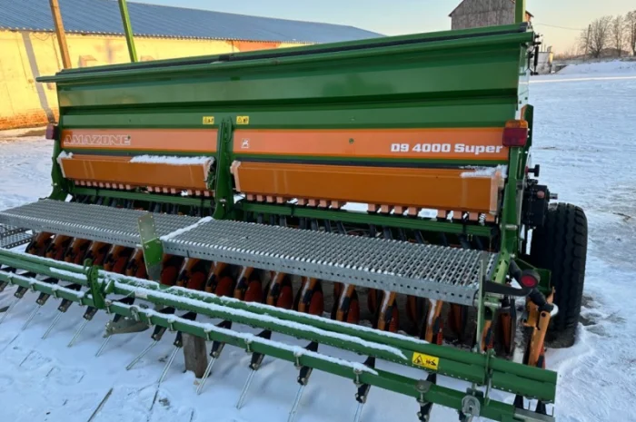 Amazone D9 4000 SUPER 2014 року в максемальній комплектації збільшений бункер- фото № 3