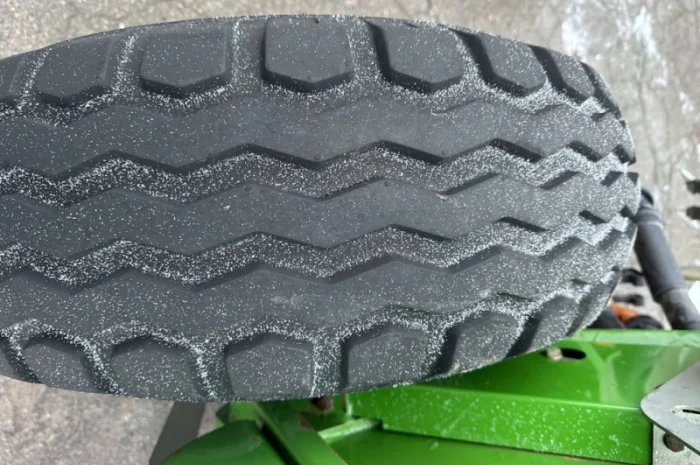 Amazone D9 4000 SUPER 2014 року в максемальній комплектації збільшений бункер- фото № 7