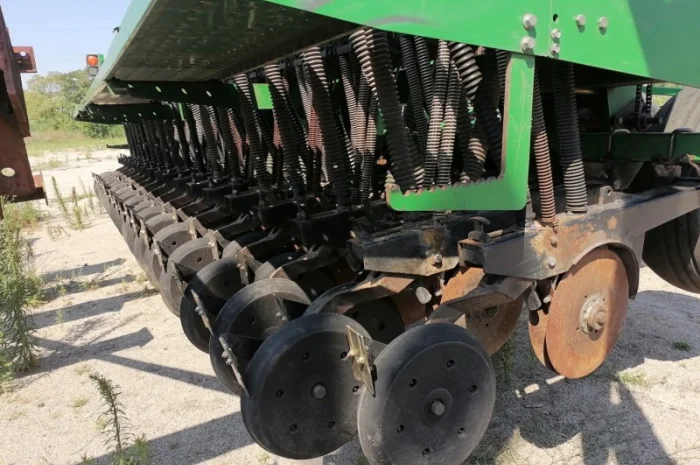 Great Plains CPH2000 6 метрів з добривами- фото № 7