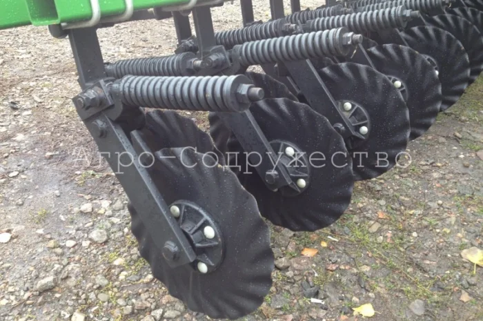 Сеялка зерновая Great Plains 1500 (4.6 м, удобрения)- фото № 4