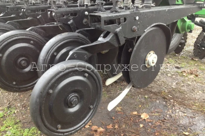 Сеялка зерновая Great Plains 1500 (4.6 м, удобрения)- фото № 8