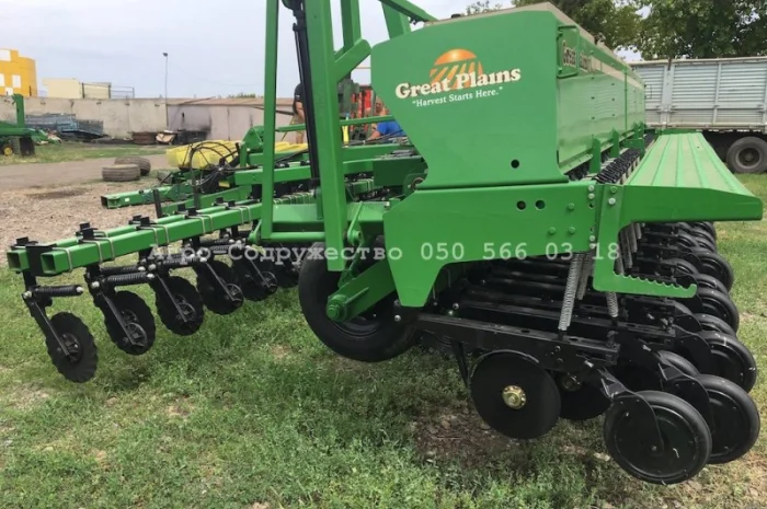 Сеялка зерновая Great Plains 2000 (6 м, удобрения)- фото № 2