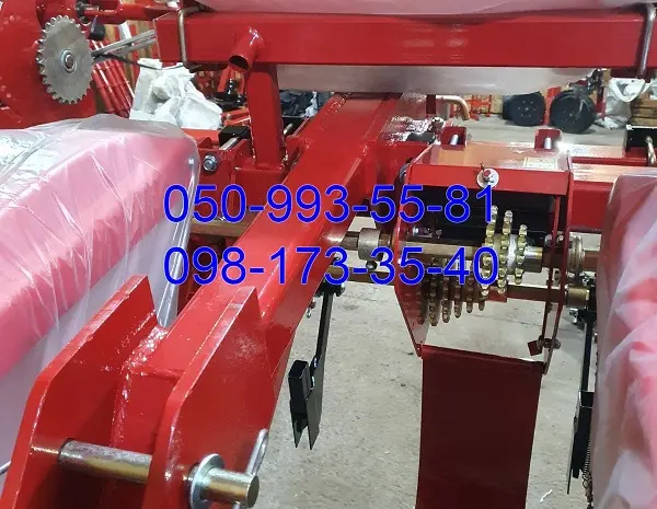 УПС-8-03 (М)/УПС-8-02 пропашные сеялки точного высева (межсекционное расположение колес)- фото № 3