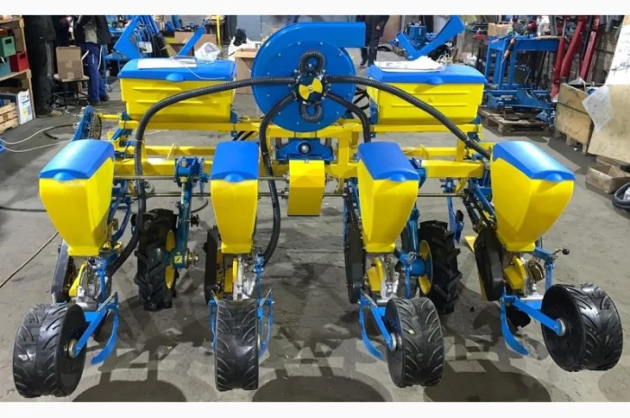 Сівалка точного висіву УПС-4 від завода Ремсинтез- фото № 1