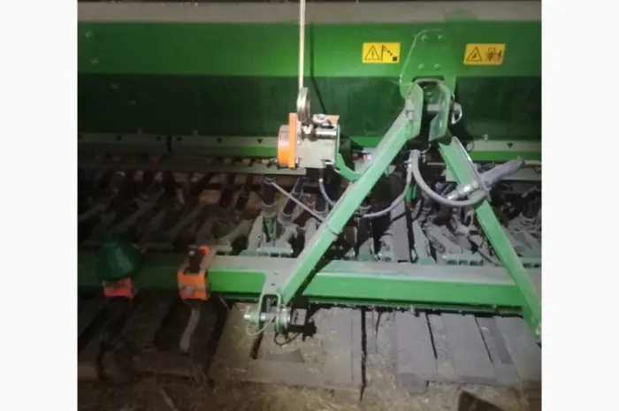 Сівалка суцільного висіву Amazone D9-4000 Super- фото № 6
